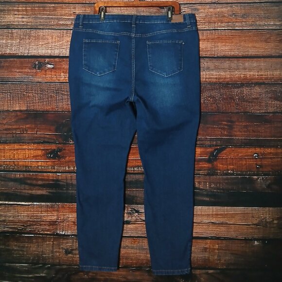 Tahari Jeans Plus Size 20 W Chloe Skinny Ankle Fit Solution Blue Denim Stretch - Picture 3 of 9